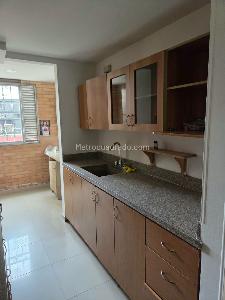 Apartamento de 3 alcobas en venta en Laureles Campestre, Medellín, 96 m² · foto 8 de 13
