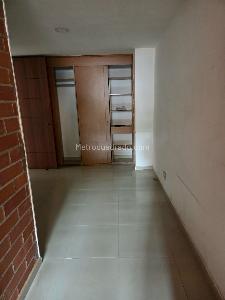 Apartamento de 3 alcobas en venta en Laureles Campestre, Medellín, 96 m² · foto 10 de 13