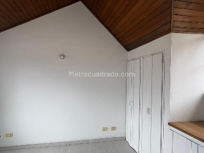 Casa en venta en Los Portales Del Norte, Bogotá · foto 2 de 20