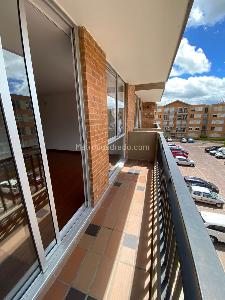 Apartamento de 3 alcobas en venta en Huertas De Cajicá Club, Cajicá, 76 m² · foto 7 de 10