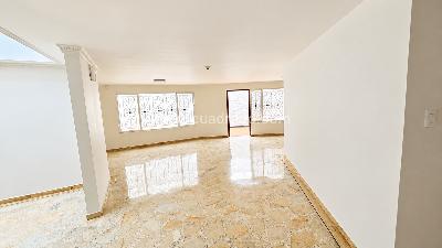 Casa de 4 alcobas en venta en Prados Del Norte, Cali, 337 m² · foto 5 de 14