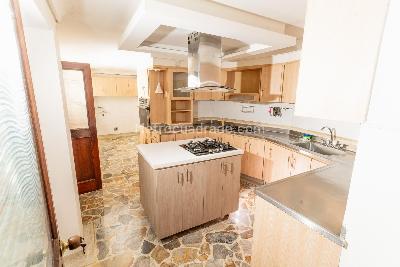 Apartamento de 5 alcobas en venta en Laureles, Medellín, 225 m² · foto 14 de 18