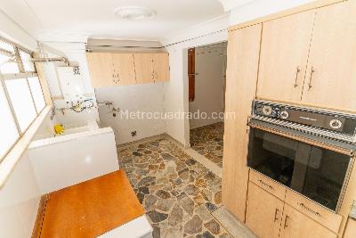 Apartamento de 5 alcobas en venta en Laureles, Medellín, 225 m² · foto 15 de 18