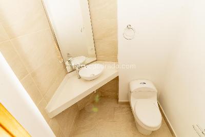 Apartamento de 5 alcobas en venta en Laureles, Medellín, 225 m² · foto 17 de 18