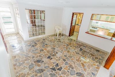Apartamento de 5 alcobas en venta en Laureles, Medellín, 225 m² · foto 4 de 18