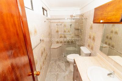 Apartamento de 5 alcobas en venta en Laureles, Medellín, 225 m² · foto 7 de 18