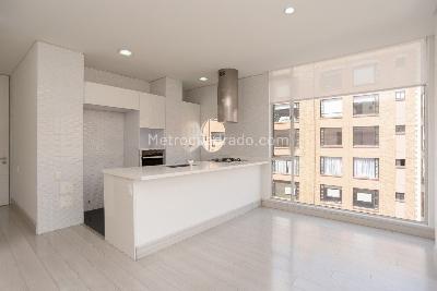 Apartamento de 1 alcoba en arriendo en Chico Norte Ii, Bogotá, 60 m² · foto 2 de 11