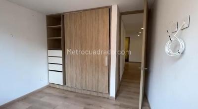 Apartamento de 3 alcobas en venta en Rincon Del Chico, Bogotá, 98 m² · foto 15 de 20