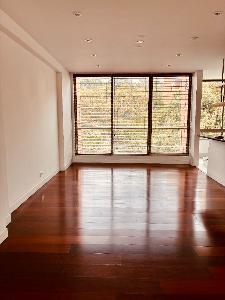 Apartamento de 4 alcobas en venta en Balcones De Lindaraja, Bogotá, 240 m² · foto 3 de 9