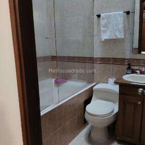 Casa en venta en Los Alamos, Pereira · foto 3 de 12