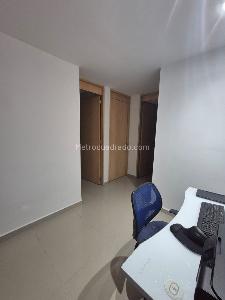 Apartamento de 3 alcobas en venta en Alvarez, Bucaramanga, 77 m² · foto 8 de 18
