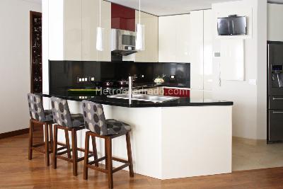 Apartamento de 2 alcobas en venta en Chico Norte, Bogotá, 148 m² · foto 5 de 9