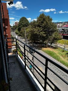 Apartamento de 2 alcobas en venta en Los Cedritos, Bogotá, 88 m² · foto 2 de 19