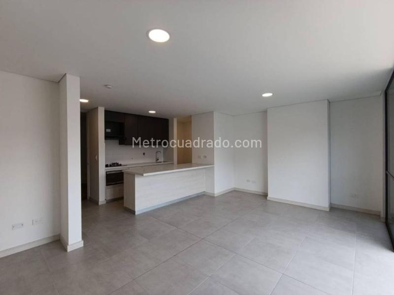 Apartamento en Arriendo, LOS COLORES Nororiente, Medellín