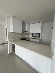 Apartamento de 3 alcobas en venta en La Victoria, Bucaramanga, 106 m² · foto 3 de 18