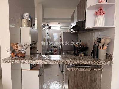 Apartamento de 3 alcobas en venta en San Miguel, Bucaramanga, 68 m² · foto 2 de 15
