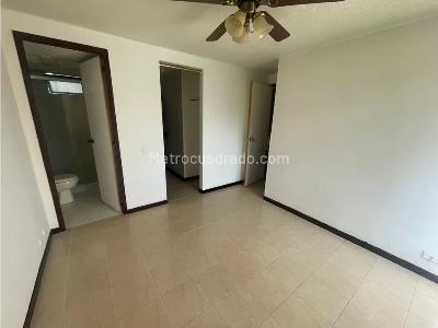 Apartamento en venta en Suramerica, Itagüí · foto 10 de 10