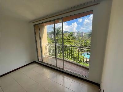 Apartamento en venta en Suramerica, Itagüí · foto 3 de 10