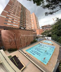 Apartamento de 3 alcobas en venta en Toledo, Itagüí, 69 m² · foto 2 de 10