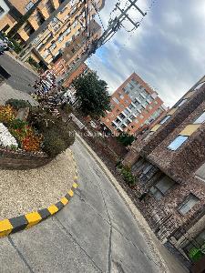 Apartamento de 3 alcobas en venta en Cedritos, Bogotá, 85 m² · foto 14 de 17
