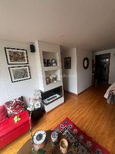 Apartamento de 3 alcobas en venta en Cedritos, Bogotá, 85 m² · foto 4 de 17