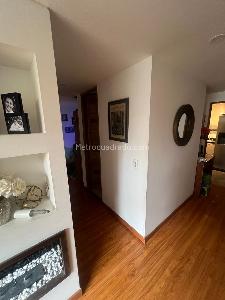 Apartamento de 3 alcobas en venta en Cedritos, Bogotá, 85 m² · foto 7 de 17