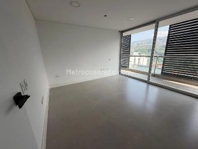Apartamento de 5 alcobas en venta en Cabecera Del Llano, Bucaramanga, 420 m² · foto 3 de 15