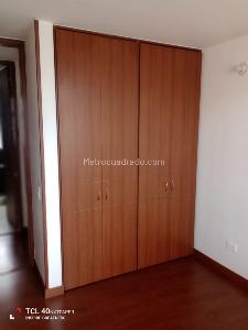 Apartamento de 3 alcobas en venta en Huertas De Cajic, Cajicá, 76 m² · foto 9 de 20