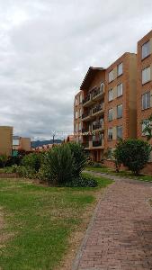 Apartamento de 3 alcobas en venta en Huertas De Cajic, Cajicá, 76 m² · foto 3 de 20
