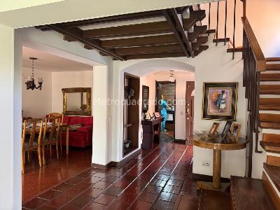 Casa de 4 alcobas en venta en Belmira Usaquen, Bogotá, 230 m² · foto 17 de 20