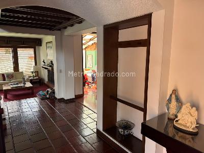 Casa de 4 alcobas en venta en Belmira Usaquen, Bogotá, 230 m² · foto 5 de 20