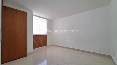 Apartamento de 3 alcobas en venta en Valadares, Bello, 62 m² · foto 9 de 19