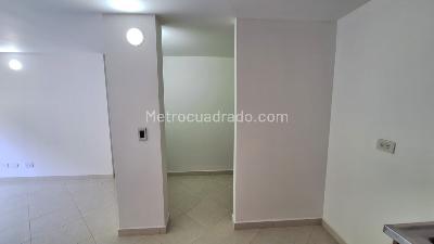 Apartamento de 3 alcobas en venta en Valadares, Bello, 62 m² · foto 13 de 19