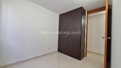 Apartamento de 3 alcobas en venta en Valadares, Bello, 62 m² · foto 18 de 19