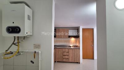 Apartamento de 3 alcobas en venta en Valadares, Bello, 62 m² · foto 8 de 19
