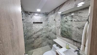 Apartamento de 3 alcobas en venta en Calasanz, Medellín, 70 m² · foto 8 de 20