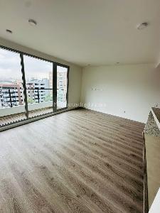 Apartamento de 3 alcobas en venta en Senderos De Modelia, Bogotá, 68 m² · foto 2 de 17
