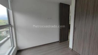 Apartamento en venta en Milan, Manizales · foto 8 de 12
