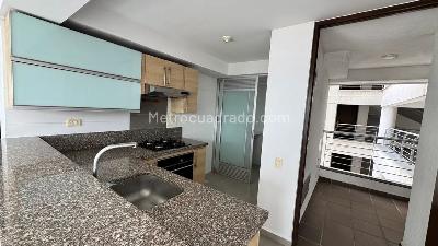 Apartamento en venta en Canaveral, Floridablanca · foto 2 de 12