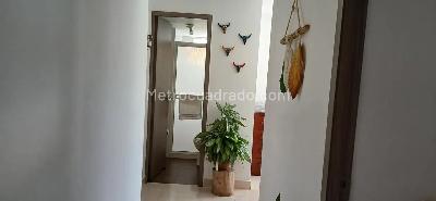 Apartamento de 3 alcobas en venta en Casco Antiguo, Floridablanca, 83 m² · foto 3 de 11