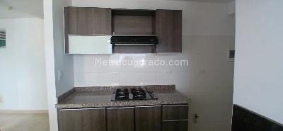 Apartamento de 3 alcobas en venta en Canaveral, Floridablanca, 78 m² · foto 3 de 11