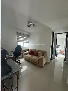 Apartamento de 3 alcobas en venta en Canaveral, Floridablanca, 90 m² · foto 3 de 11