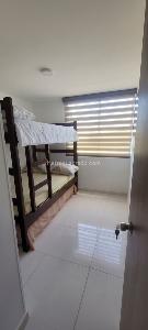 Apartamento de 3 alcobas en venta en Altos De Berlin, Ibagué, 74 m² · foto 4 de 19