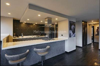 Apartamento de 2 alcobas en venta en El Poblado Oviedo, Medellín, 120 m² · foto 3 de 13