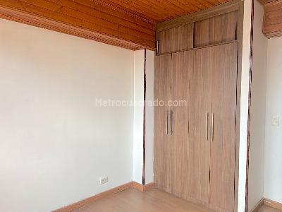 Apartamento de 3 alcobas en arriendo en Carlos Lleras Restrepo, Bogotá, 60 m² · foto 9 de 10