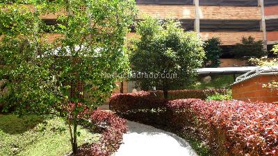 Apartamento de 3 alcobas en venta en El Poblado Loma Del Indio, Medellín, 61 m² · foto 13 de 15