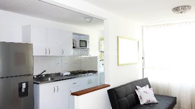 Apartamento de 3 alcobas en venta en El Poblado Loma Del Indio, Medellín, 61 m² · foto 5 de 15