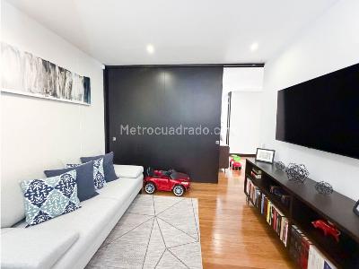 Apartamento de 2 alcobas en venta en Santa Paula, Bogotá, 193 m² · foto 7 de 16