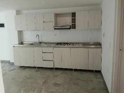 Apartamento de 3 alcobas en arriendo en Jose Felix De Restrepo, Envigado, 112 m² · foto 3 de 13