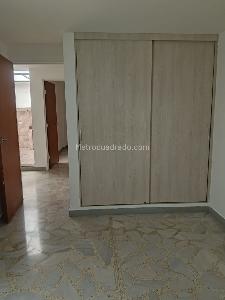 Apartamento de 3 alcobas en arriendo en Jose Felix De Restrepo, Envigado, 112 m² · foto 4 de 13